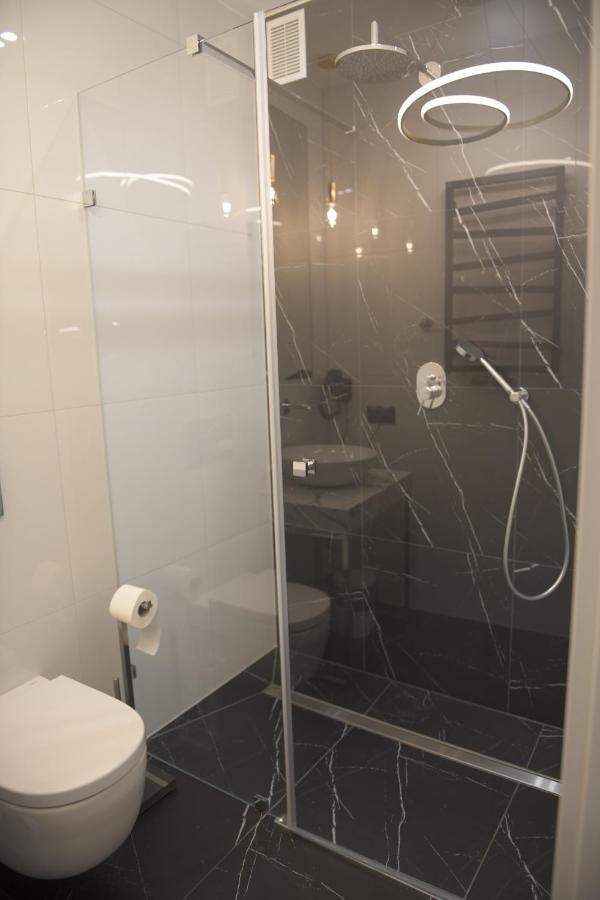 BytówAtmosfera Apartament 5公寓 外观 照片